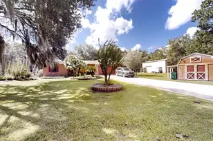 8614 W Varricchio Ln, Crystal River, FL 34428 - Photo 2