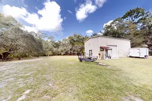 8614 W Varricchio Ln, Crystal River, FL 34428 - Photo 10