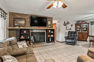 2677 NE 60th Ln, Ocala, FL 34479 - Photo 8