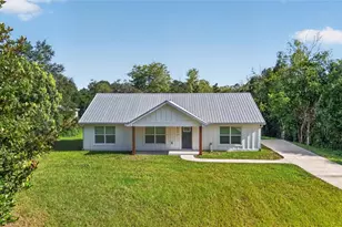 524 NW 1st Ave, Williston, FL 32696 - Photo 2