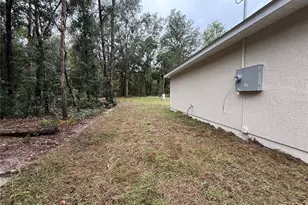 22 Locust Terrace Pl, Ocala, FL 34472 - Photo 2