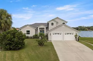 2247 N Pilot Point, Crystal River, FL 34429 - Photo 2