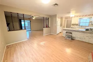1715 NE 5th St, Ocala, FL 34470 - Photo 6
