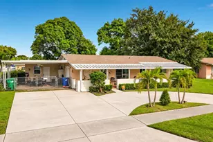 19731 NW 33rd Ave, Miami Gardens, FL 33056 - Photo 2