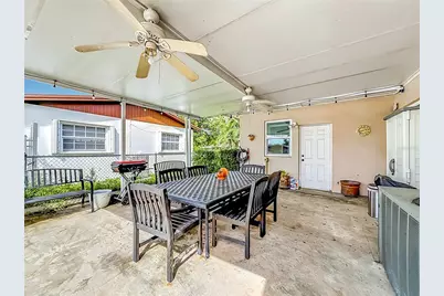 19731 NW 33rd Avenue, Miami Gardens, FL 33056 - Photo 36