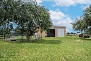 4951 SE 212th Ct, Morriston, FL 32668 - Photo 6