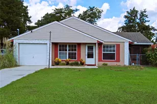 21617 SW Peach Blossom St, Dunnellon, FL 34431 - Photo 2