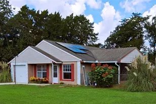 21617 SW Peach Blossom St, Dunnellon, FL 34431 - Photo 1