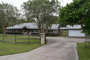 1722 NW 35th St, Ocala, FL 34475 - Photo 1