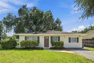 21234 SW Raintree St, Dunnellon, FL 34431 - Photo 1