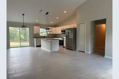 75 Locust Drive, Ocala, FL 34472 - Photo 2