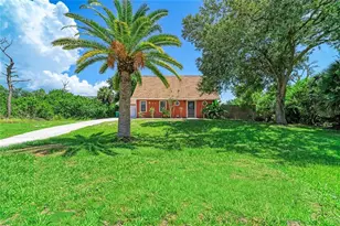 9119 Willmington, Englewood, FL 34224 - Photo 2