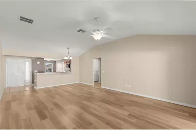 12166 NE 51st Circle, Oxford, FL 34484 - Photo 12