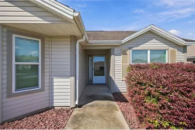 12166 NE 51st Circle, Oxford, FL 34484 - Photo 2