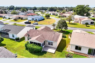 2615 Privada Drive, The Villages, FL 32162 - Photo 38