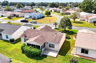 2615 Privada Dr, The Villages, FL 32162 - Photo 38
