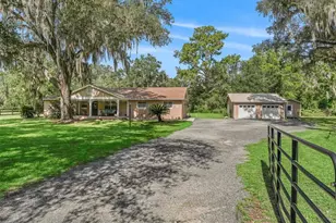 5700 NW 135th Ave, Morriston, FL 32668 - Photo 2
