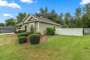19992 NW 159th Pl, Alachua, FL 32615 - Photo 4