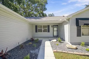 705 Murray Ln, Lady Lake, FL 32159 - Photo 2