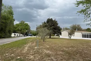 18600 SE 17th St, Silver Springs, FL 34488 - Photo 2