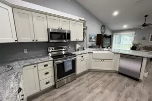 16388 SE 82nd Ct, Summerfield, FL 34491 - Photo 10