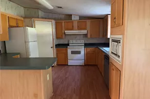 17131 NW 83rd Ct, Fanning Springs, FL 32693 - Photo 6