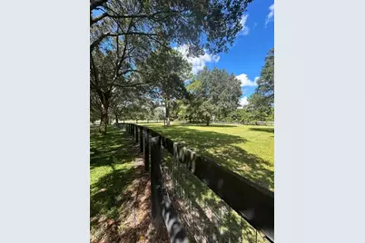 8585 NW 162nd Court, Morriston, FL 32668 - Photo 26