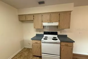 10763 SE 44th Terrace, Belleview, FL 34420 - Photo 8