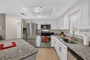 10255 SE 178th Pl, Summerfield, FL 34491 - Photo 10