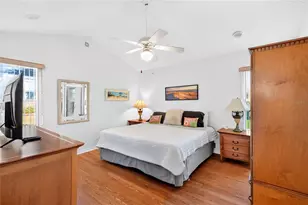 529 Alcazar Ct, Lady Lake, FL 32159 - Photo 10
