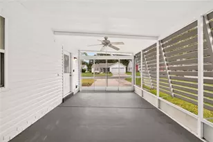 1124 Del Toro Dr, Lady Lake, FL 32159 - Photo 10