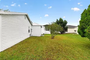 1124 Del Toro Dr, Lady Lake, FL 32159 - Photo 46