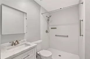 1124 Del Toro Dr, Lady Lake, FL 32159 - Photo 34