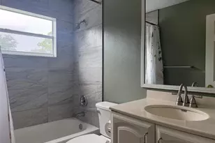 5578 61st St N, Saint Petersburg, FL 33709 - Photo 24