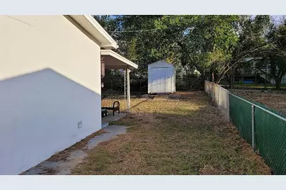 15 N Wadsworth Avenue, Beverly Hills, FL 34465 - Photo 22