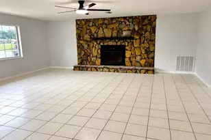 235 S Lee St, Beverly Hills, FL 34465 - Photo 12
