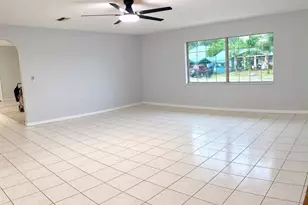 235 S Lee St, Beverly Hills, FL 34465 - Photo 10