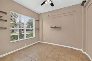 8484 Dover View Ln, Orlando, FL 32829 - Photo 6