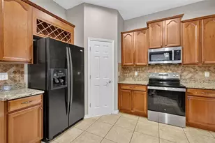 8484 Dover View Ln, Orlando, FL 32829 - Photo 16