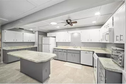 8683 SW 93rd Lane #D, Ocala, FL 34481 - Photo 32