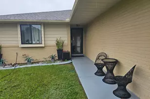 5036 SE 107th Pl, Belleview, FL 34420 - Photo 2
