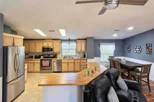 17371 NW 83rd Ct, Fanning Springs, FL 32693 - Photo 8