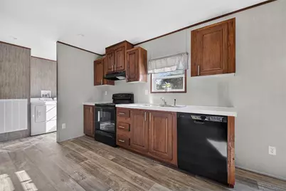 2231 SE 132nd Court, Morriston, FL 32668 - Photo 2