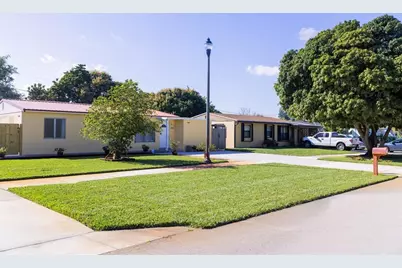 2028 Bridgeman Drive, West Palm Beach, FL 33409 - Photo 6