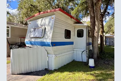 25153 NE 143rd Street #61, Salt Springs, FL 32134 - Photo 2