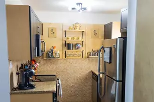 2028 Bridgeman Dr, West Palm Beach, FL 33409 - Photo 4