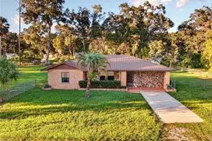 5201 E Jasmine Ln, Inverness, FL 34453 - Photo 1