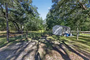 2702 E Possum Ct, Inverness, FL 34452 - Photo 36