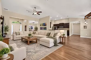 6746 SE 12th Pl, Ocala, FL 34472 - Photo 2