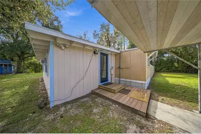 18664 SE 21st Place, Silver Springs, FL 34488 - Photo 4